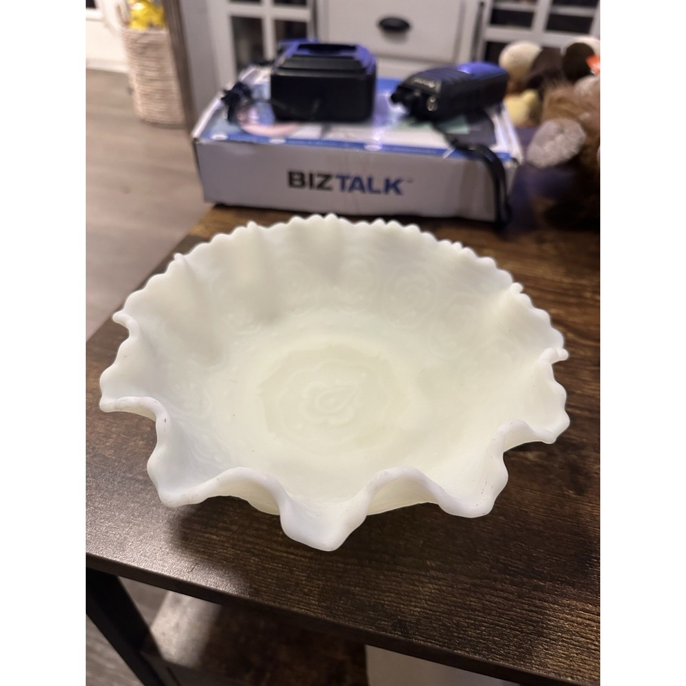 Vintage Imperial Custard Satin Milk Glass Stemmed Rose Ruffled Bowl 8" - Picture 2 of 9